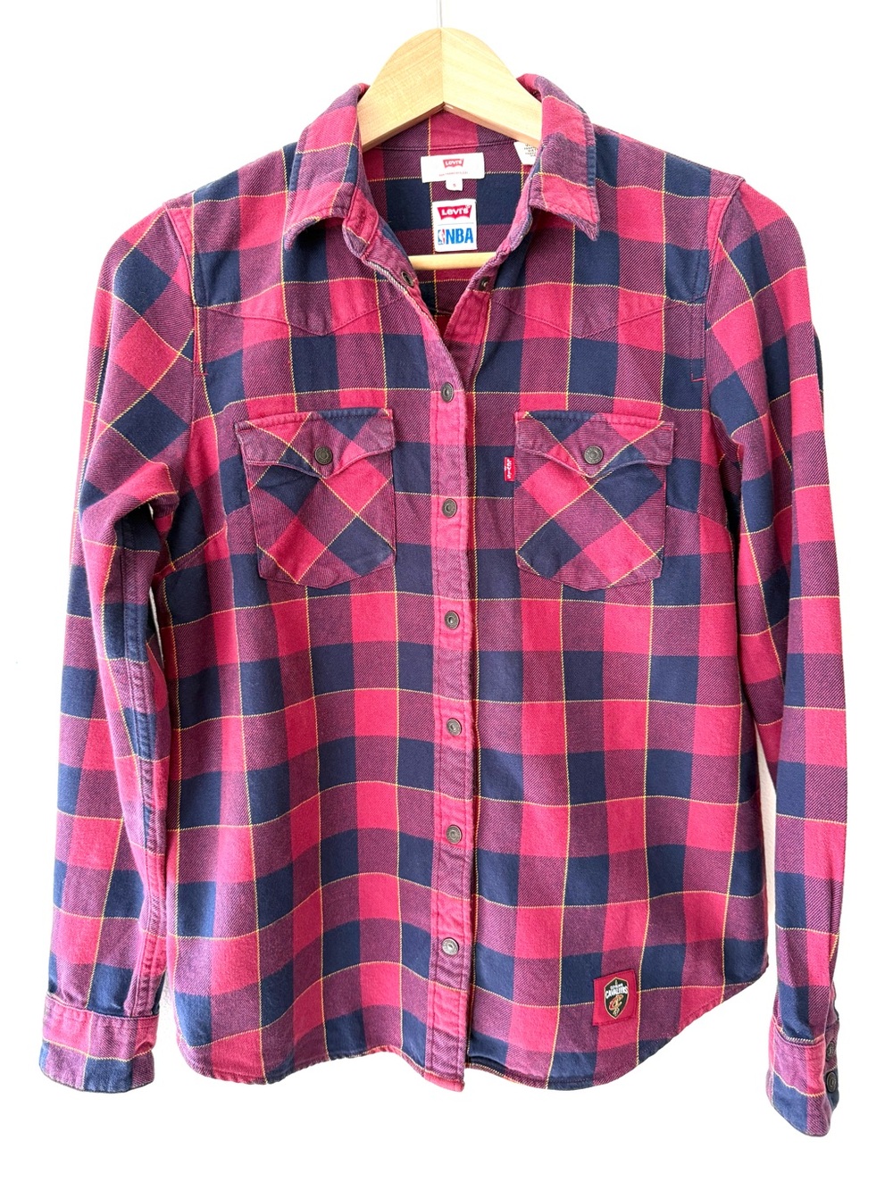 Levis x NBA Cleveland Cavaliers Plaid Western Flannel Snap Shirt Mens S EUC Cavs